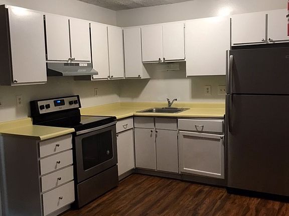 Previous flooring- showing the appliances