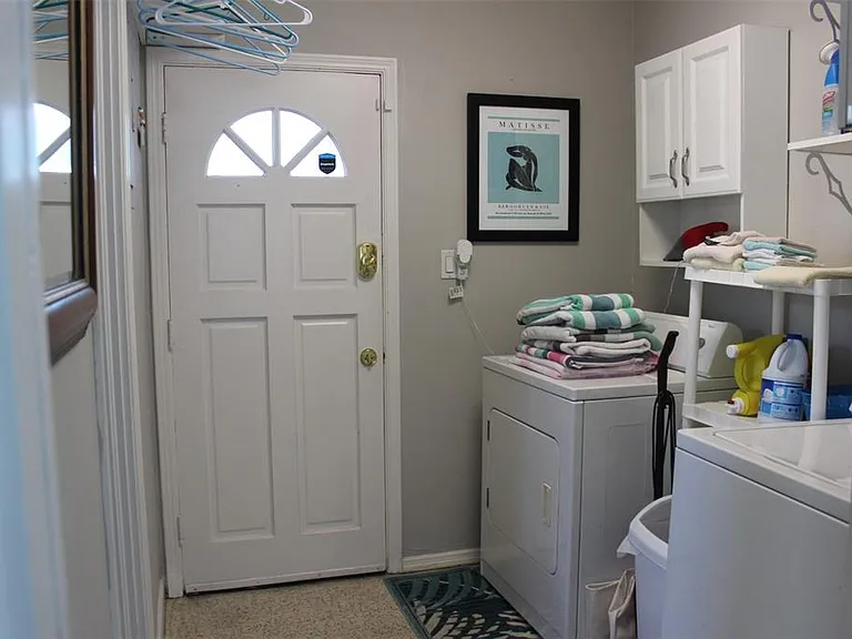 3605 Iroquois Ave — Photo 29