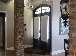 17439 Les Chenier St, Prairieville, LA 70769