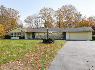 50 Willowbrook Rd, Cromwell, CT 06416