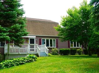 54 J Davis Rd, Charlton, MA 01507