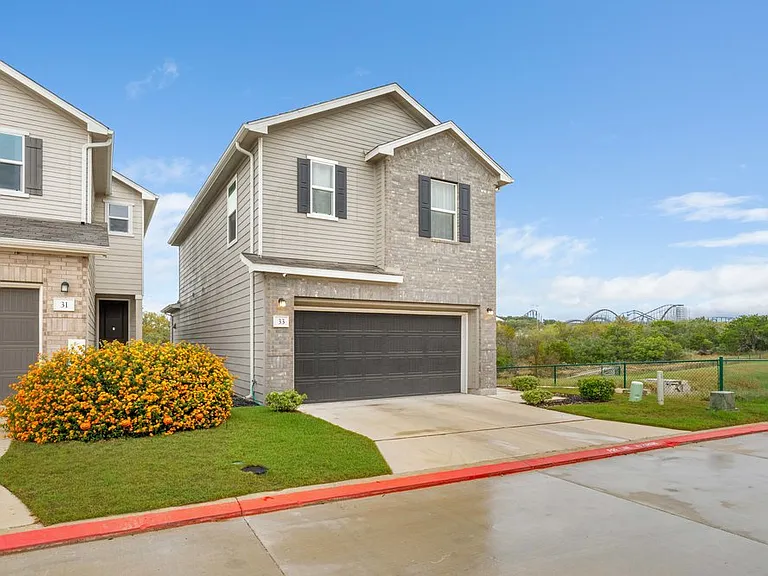 10643 W Military Dr #33 — Photo 38