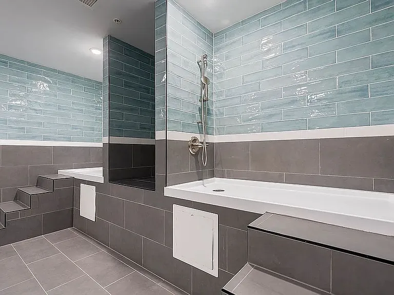 55 Atunxis Ave #29 — Photo 20