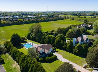 27 Fairbanks Ct, Water Mill, NY 11976