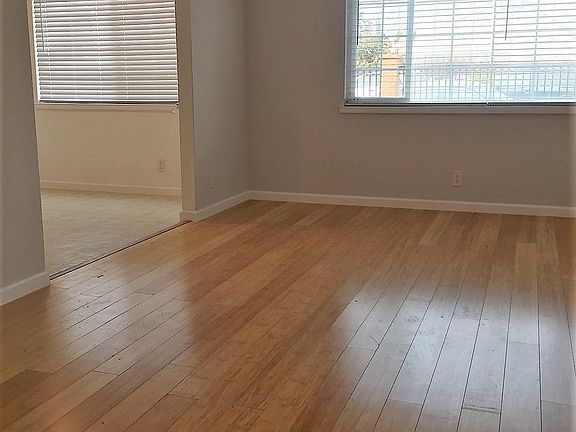 5th image of 257 Poplar Ave APT 1