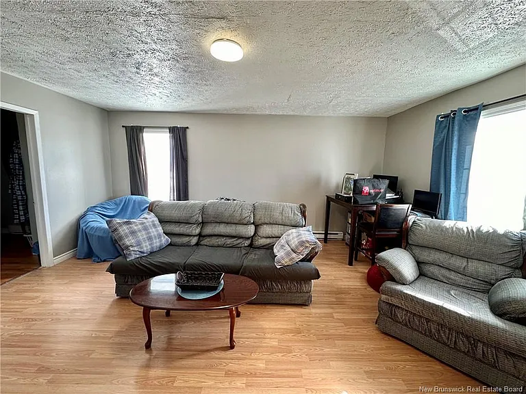 316 Main St — Photo 27