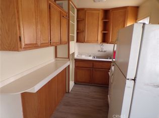 845 E 6th St #16, Beaumont, CA 92223