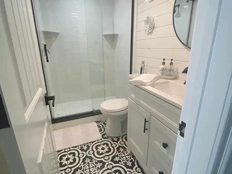 340 Old Mill Ln — Photo 4
