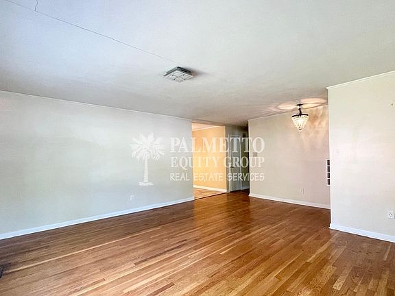 3rd image of 2409 W Cornwallis Dr