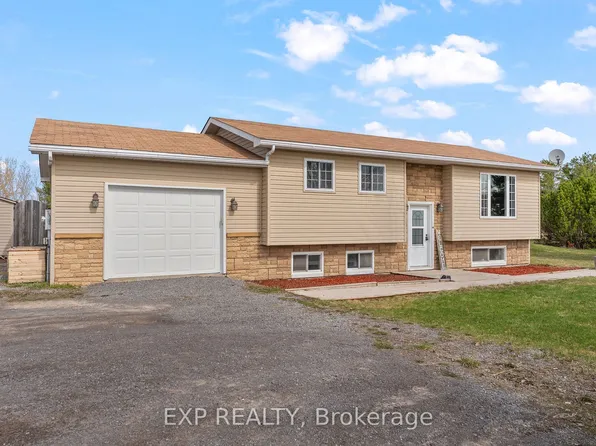 1629 White Lake Rd, McNab/braeside, ON K7S 3G9