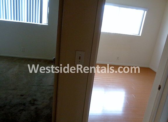5th image of 1307 Euclid St APT 3