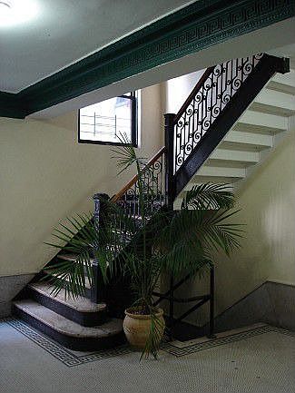 2nd image of 5 Stratford Rd APT 4S