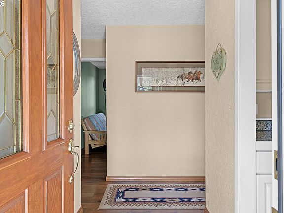 5th image of 12737 NE Cedar Brook Rd