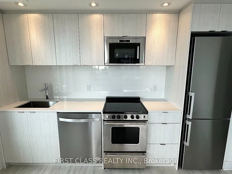 10 Eva Rd #2502 — Photo 2