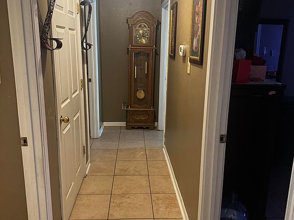 5th image of 30 Carpenter Rd