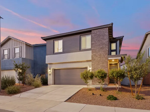 1935 N Marketside Ave, Buckeye, AZ 85396