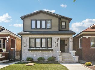 3036 N Long Ave, Chicago, IL