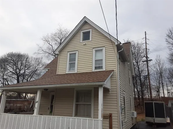39 Endicott Ave, Johnson City, NY 13790