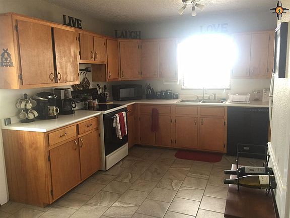 2nd image of 2400 W University Dr