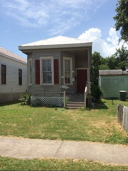 1st image of 3911 Ursuline St