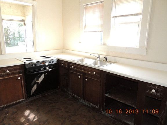 2nd image of 3463 Habersham Ave
