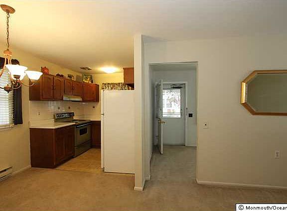 3rd image of 21 Lexington Drive #D