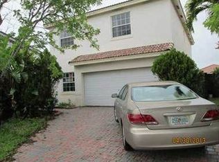 1376 SW 105th Ave, Pembroke Pines, FL 33025