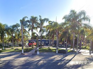 18515 Santa Ana Ave, Bloomington, CA 92316