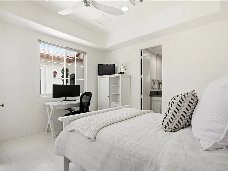 78905 Mission Dr W — Photo 20
