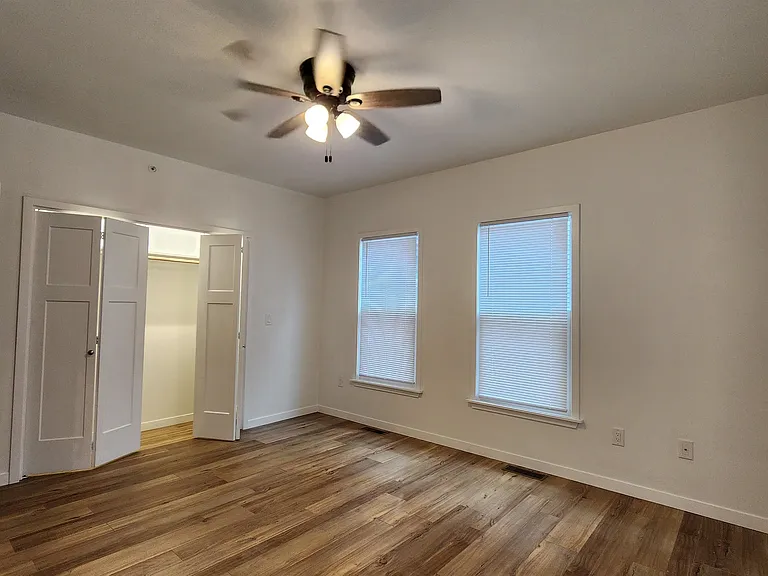 908 E Gorham St #1 — Photo 22