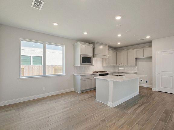 Homesite 1314 casual dining