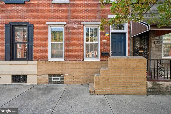 2212 Christian St #1 — Photo 17