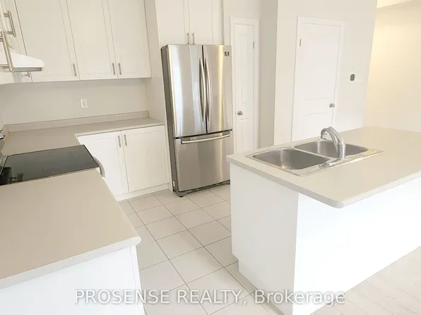 126 Sonoma Ln, Hamilton, ON L8E 0J9