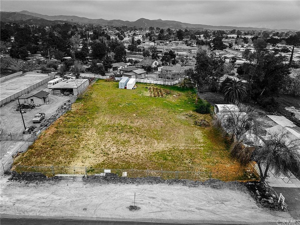 1st image of 0 Beaumont Ave