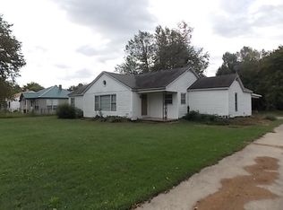 103 E 7th St, Leachville, AR 72438