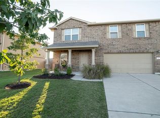 106 Hawkins Ct, Hutto, TX 78634