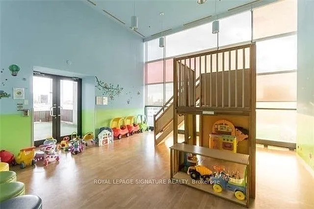 19 Singer Ct #1212 — Photo 24