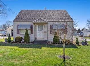 624 Poland Ave, Struthers, OH 44471