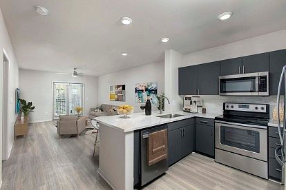 1st image of 1671-73 Kettner Blvd #226