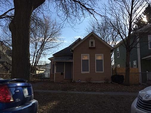 2nd image of 930 Jessamine Ave E