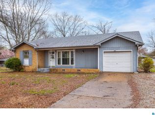 2114 Fulton Dr NW, Huntsville, AL 35810