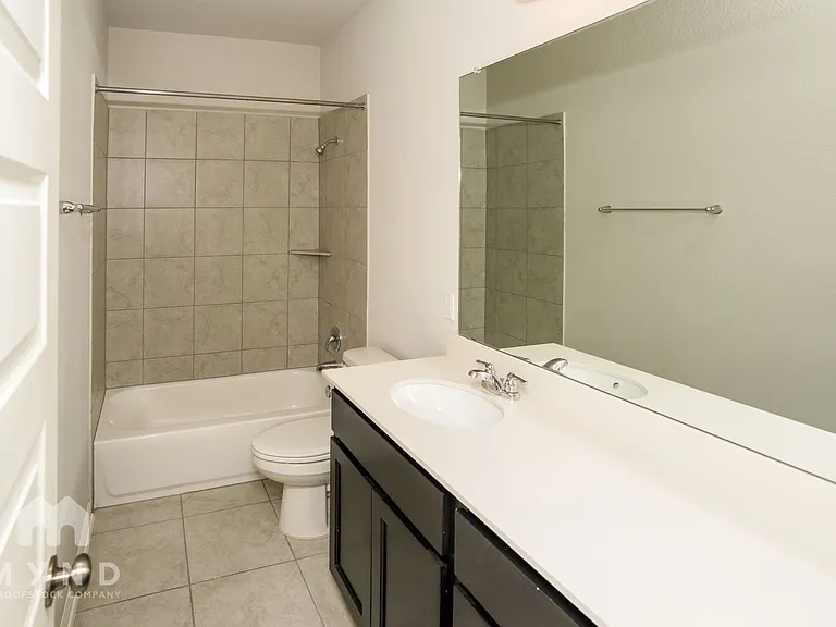 708 Hays Hill Dr — Photo 15