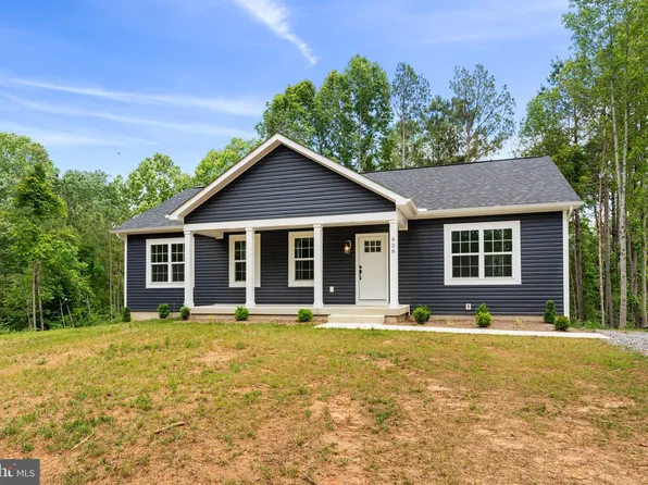 928 Days Bridge Rd, Mineral, VA 23117