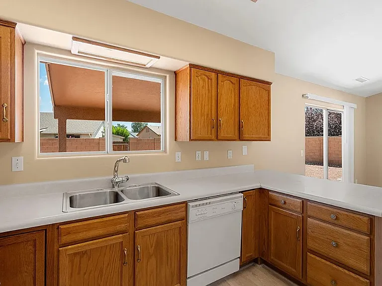 7185 N Summit View Dr — Photo 14