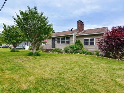 6 Ray Drive, Hooksett, NH, 03106