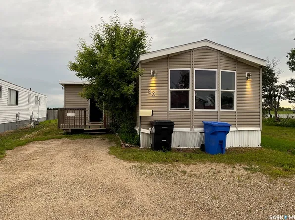 106 1st Avenue #83, Weyburn, SK S4H 2J1