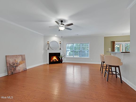 3rd image of 3628 Flora Drive