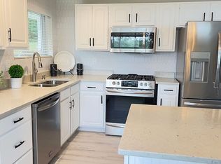 413 W Browning Rd, Springfield, IL 62707