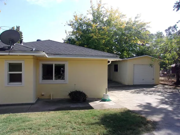 399 Raymond Dr, Ione, CA 95640