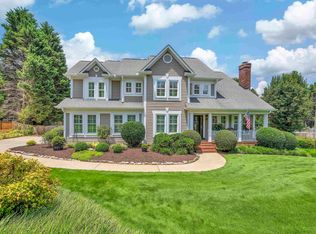 8 Shadow Mist Dr, Simpsonville, SC 29681